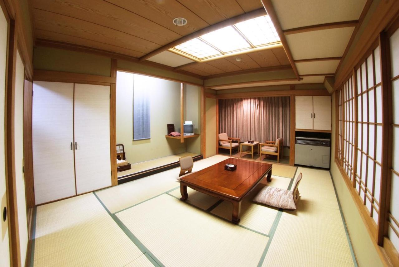 Masuya Ryokan Nozawaonsen Bagian luar foto