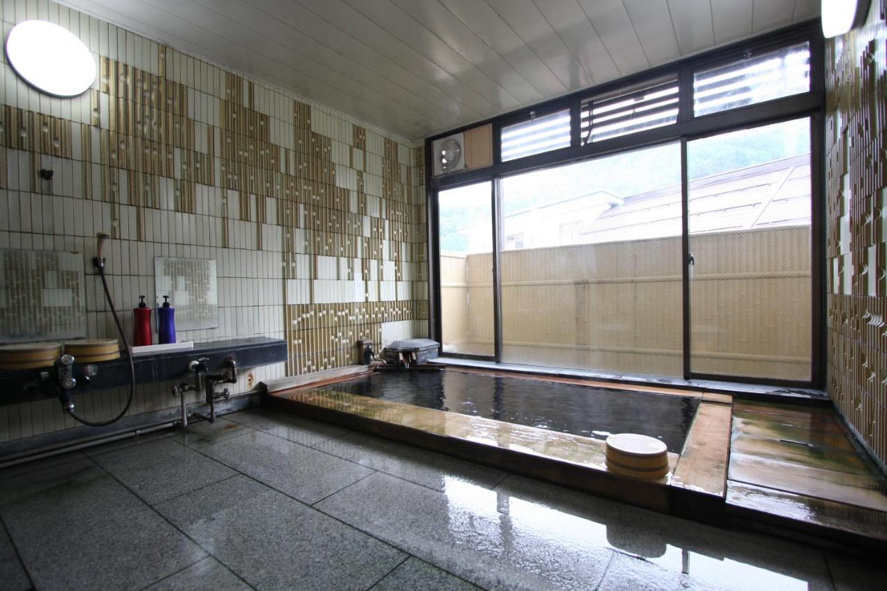 Masuya Ryokan Nozawaonsen Bagian luar foto